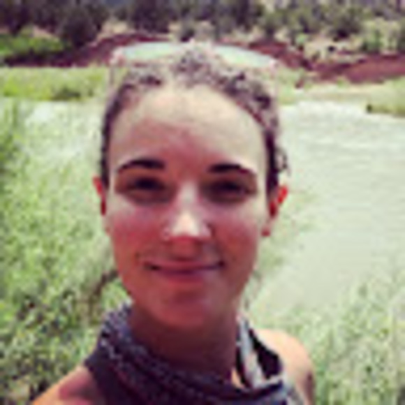 Meet your Posher, Julia shakti - Picture 1 of 1